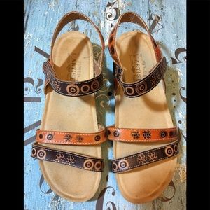 Spring Step Sandal